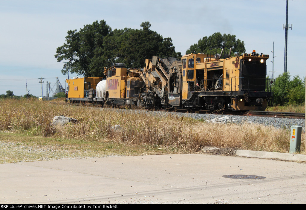 Loram train